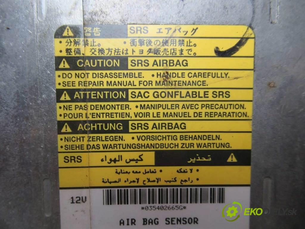 Toyota Corolla E12  2004  KOMBI 2.0D-4D 90KM 02-07 2000 senzor airbag 89170-02290 (Snímače)