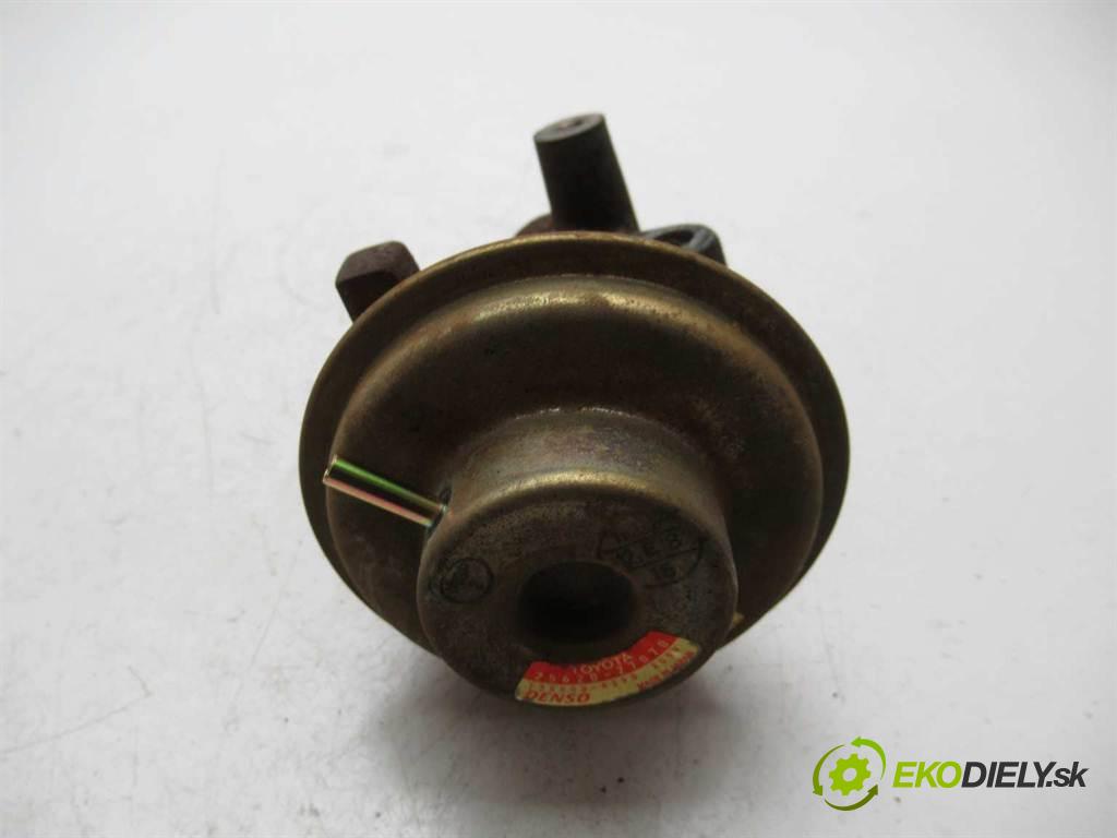 Toyota Corolla E12  2004  KOMBI 2.0D-4D 90KM 02-07 2000 ventil EGR 25800-27040 (Recirkulace spalin EGR)