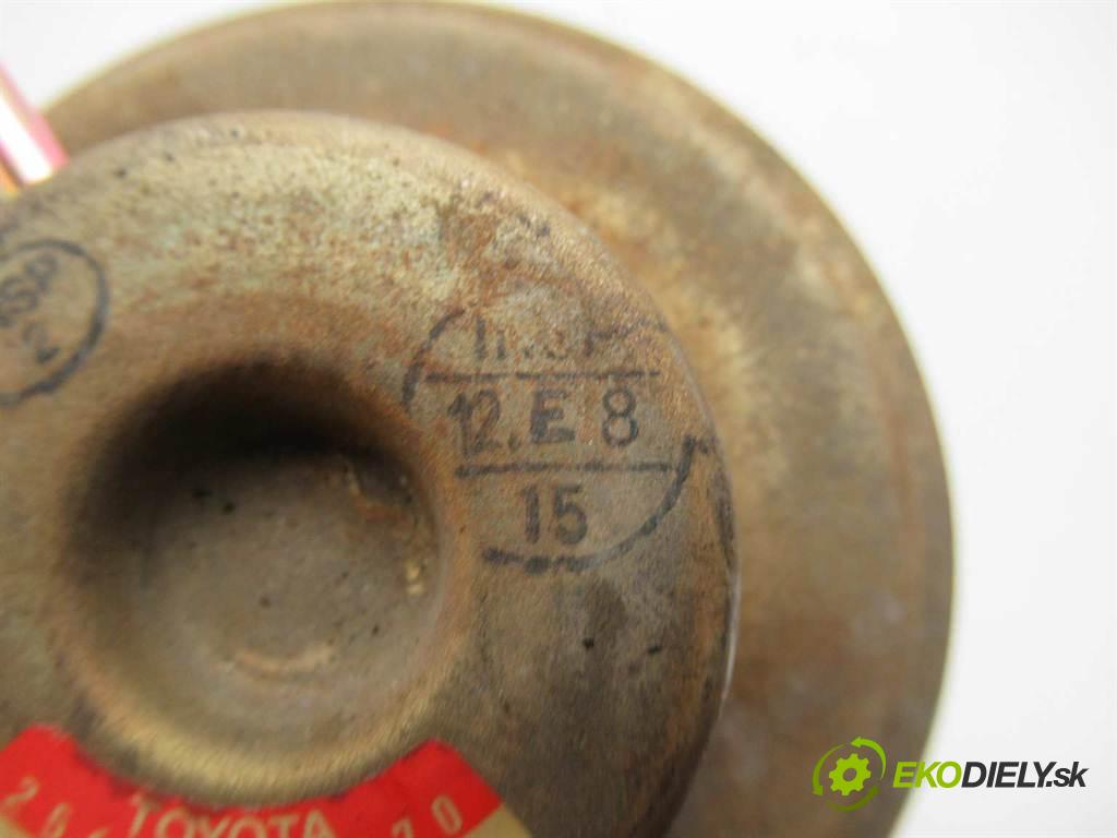 Toyota Corolla E12  2004  KOMBI 2.0D-4D 90KM 02-07 2000 ventil EGR 25800-27040 (Recirkulace spalin EGR)