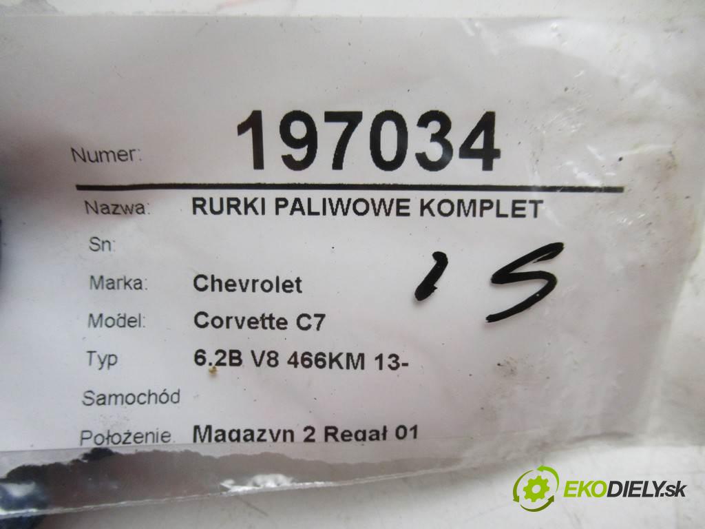 Chevrolet Corvette C7    6.2B V8 466KM 13-  trubky palivove - 12677002 12677004