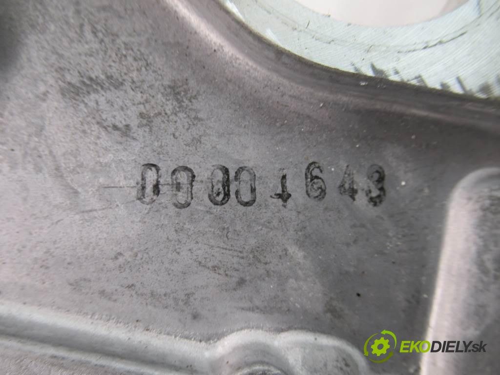 Chevrolet Corvette C7    6.2B V8 466KM 13-  kryt dolná 12631625