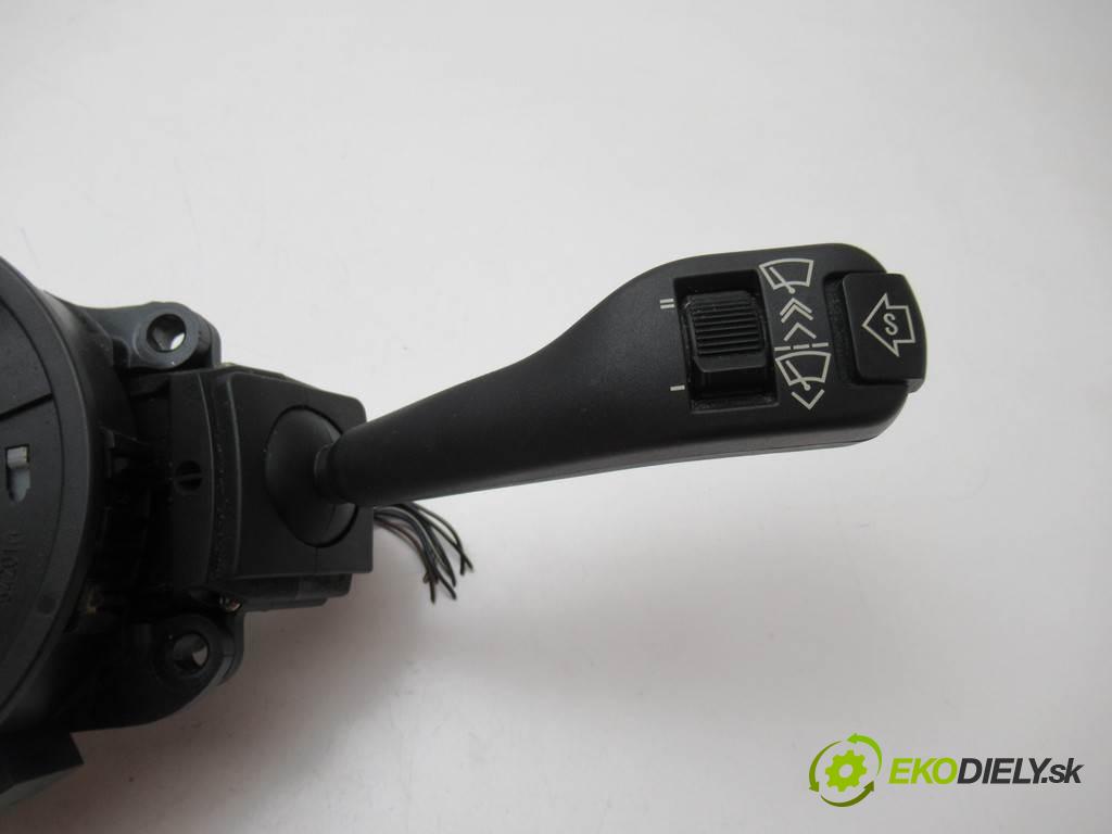 BMW X5    E53 4.4 8V 286KM 99-06  Prepínač kombinovaný 8375398 (Prepínače, spínače, tlačidlá a ovládače kúrenia)