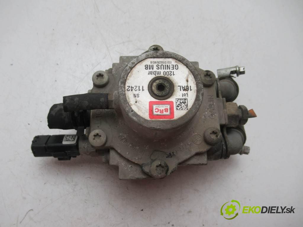 . .    A  Reduktor do plynového pedálu LPG GENIUS MB 1200 (LPG)
