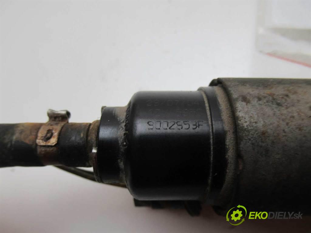 Volkswagen Touran    2.0TDI 140KM 03-15  pumpa paliva Webasto 9002853F (Webasto)