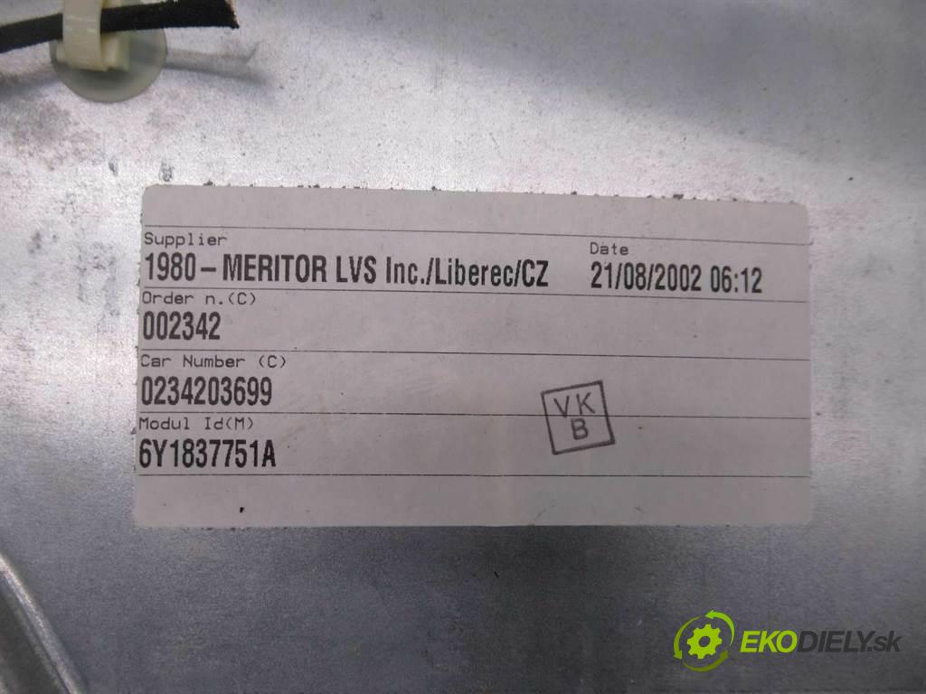 Skoda Fabia  2002  KOMBI 5D 1.4B 68KM 99-07 1400 Mechanizmus okna predný ľavy 6Y0837755B (Predné ľavé)