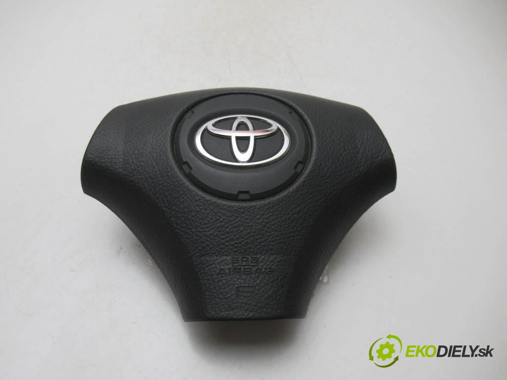 Toyota Corolla E12  2003 97KM HATCHBACK 5D 1.4VVTI 97KM 02-07 1400 AirBag - volantu 45130-02230 (Airbagy)