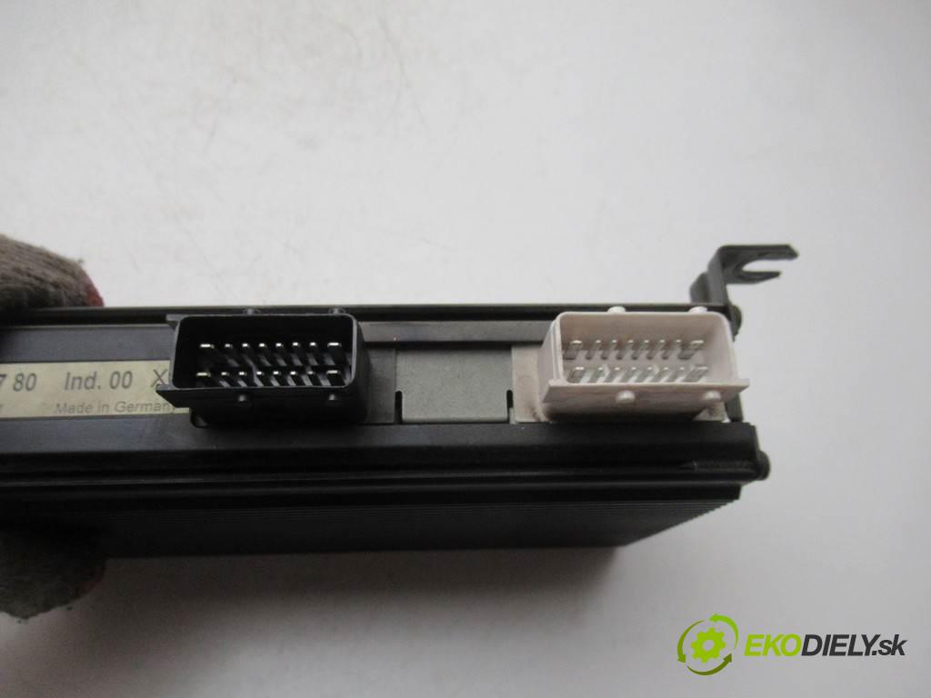 Citroen C5    HATCHBACK 5D 2.2HDI 133KM 01-04  Zosilňovač 9643591780 (Zosilňovače)