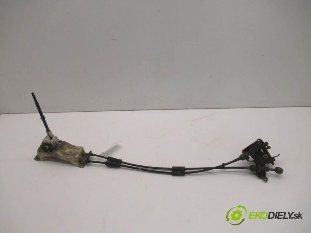 Alfa Romeo 156  1999  SEDAN 4D 2.0B 155KM 97-03 2000 Kulisa - - 156820138 (Rýchlostné páky / kulisy)