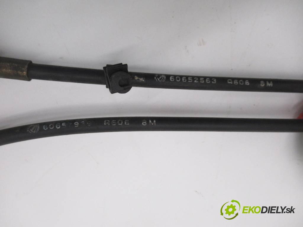 Alfa Romeo 156  1999  SEDAN 4D 2.0B 155KM 97-03 2000 Kulisa - - 156820138 (Rýchlostné páky / kulisy)