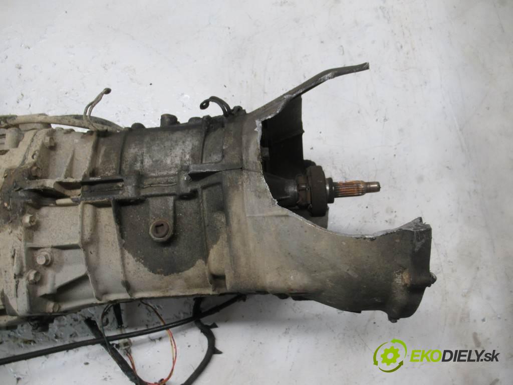 Suzuki Vitara  1995  2.0B V6 136KM 88-97 2000 Prevodovka - Reduktor