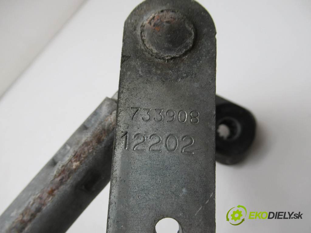 Volkswagen Passat B6  2007  KOMBI 5D 1.6B 102KM 05-10 1600 Mechanizmus stieračov predný 3C1955419A (Motorčeky stieračov predné)