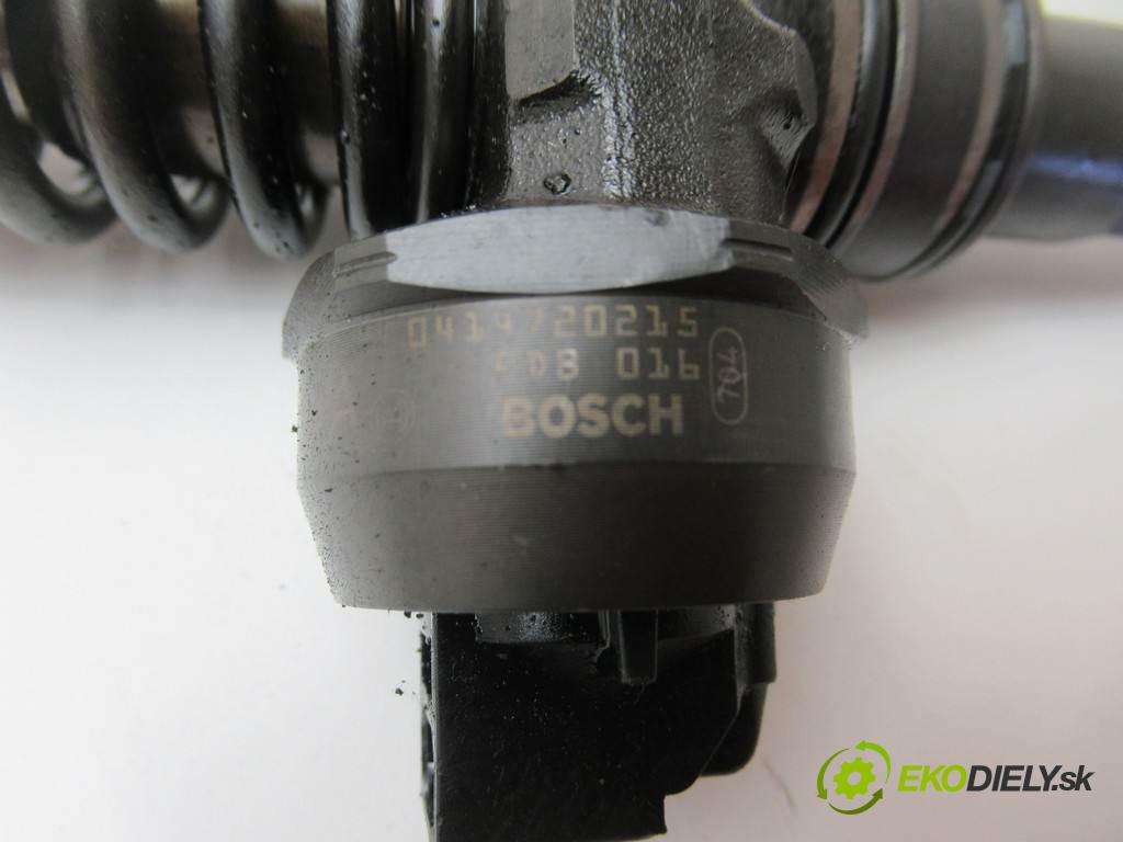 Skoda Octavia I LIFT  2006  KOMBI 5D 1.9TDI 100KM 00-10 1900 vstrekovače 0414720215 038130073AG (Vstrekovače)