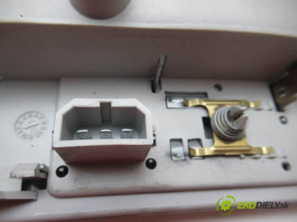 Seat Ibiza IV  2010  HATCHBACK 3D 1.4TDI 80KM 08-12 1400 světlo stropní 6Q0947105F (Osvětlení interiéru)