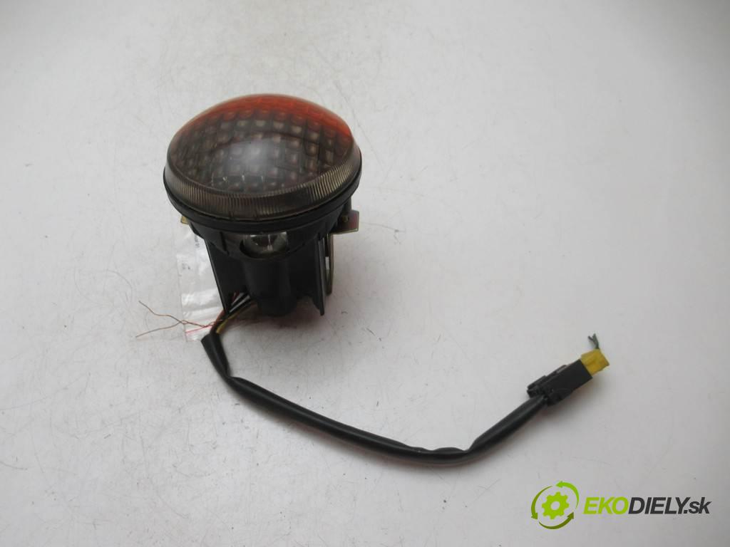 Ligier JS20    0.5D 6KM  světlo zadní část pravá směrovka