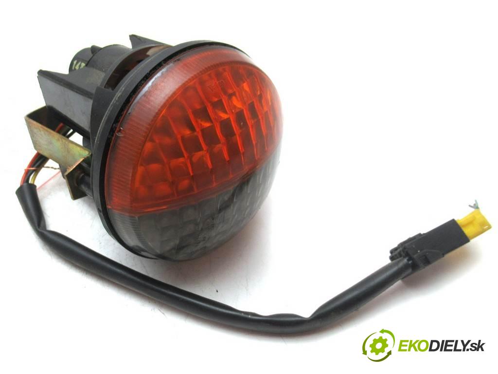 Ligier JS20    0.5D 6KM  světlo zadní část pravá směrovka