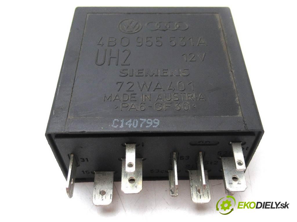 Volkswagen Bora    SEDAN 4D 1.4B 75KM 98-05  relé stieračov 4B0955531A