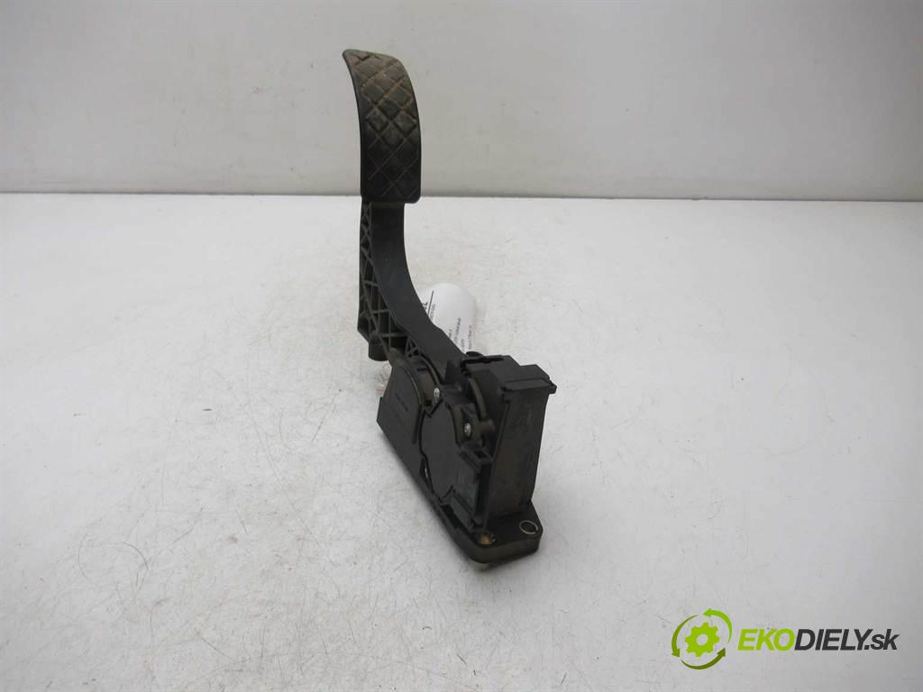 Seat Toledo II  2000  1.9TDI 110KM 98-06 1900 Potenciometer plynového pedálu 0281002342 (Pedále)