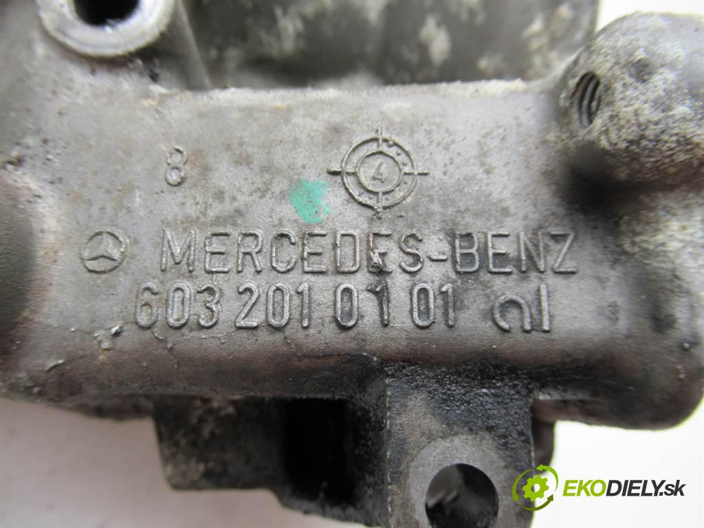 Mercedes-Benz C W202    SEDAN 4D 2.5D 113KM 93-00  pumpa vody 6032010101 (Vodní pumpy)