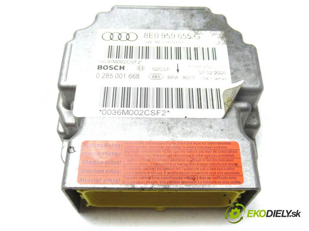 Audi A4 B7  2004 140KM KOMBI 5D 2.0TDI 140KM 04-08 2000 senzor airbag 8E0959655G (Snímače)
