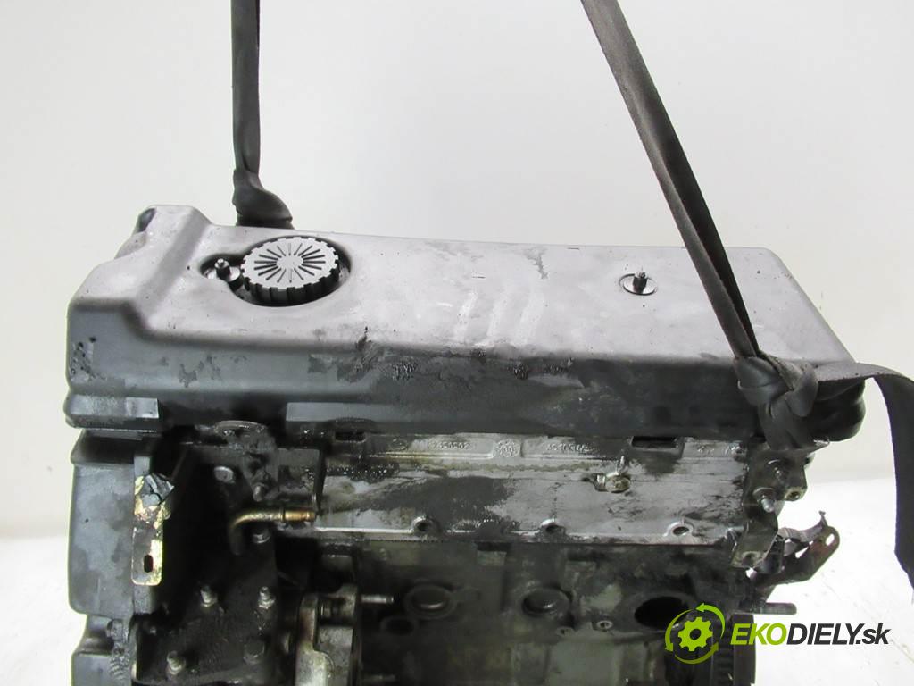 Renault Master II  2001  2.8DTI 114KM 98-03 2800 motor S9W702 (Motory (kompletní))