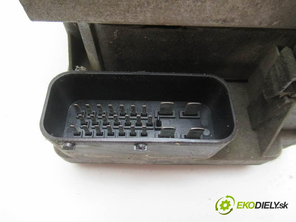 Volkswagen Golf IV  1998  HATCHBACK 3D 1.4B 75KM 97-03 1400 Pumpa ABS 1J0907379G (Pumpy ABS)