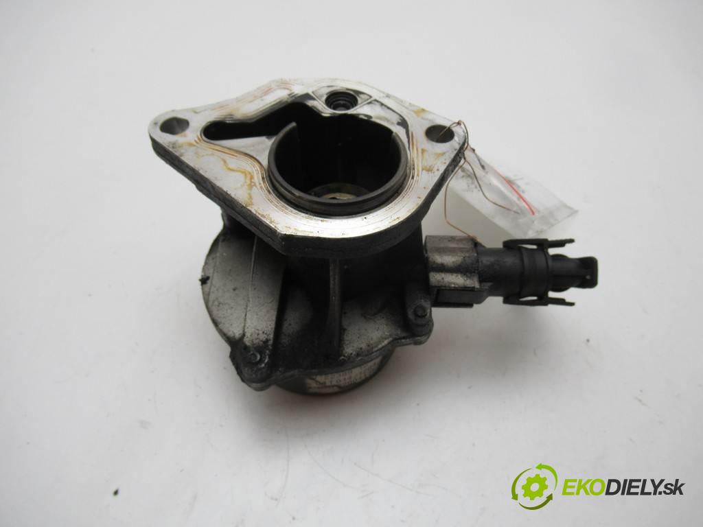 Renault Scenic II  2003  1.5DCI 82KM 03-06 1500 Pumpa vákuová 8200113585