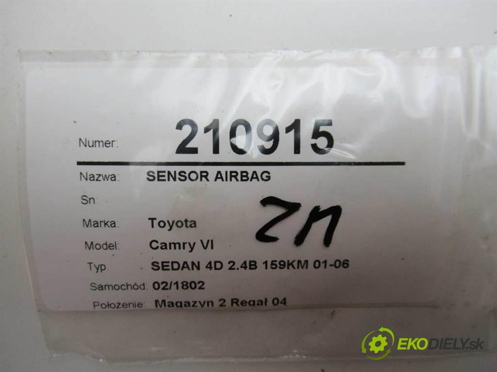 Toyota Camry VI  2004  SEDAN 4D 2.4B 159KM 01-06 2400 senzor airbag 152300-6811  89170-33300 (Snímače)