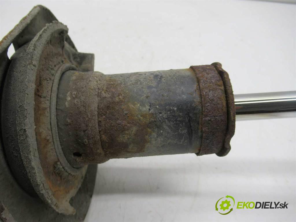 Audi A4 B5  1995  SEDAN 4D 1.9TDI 90KM 94-99 1900 Tlmič predný pravy  (Ostatné)