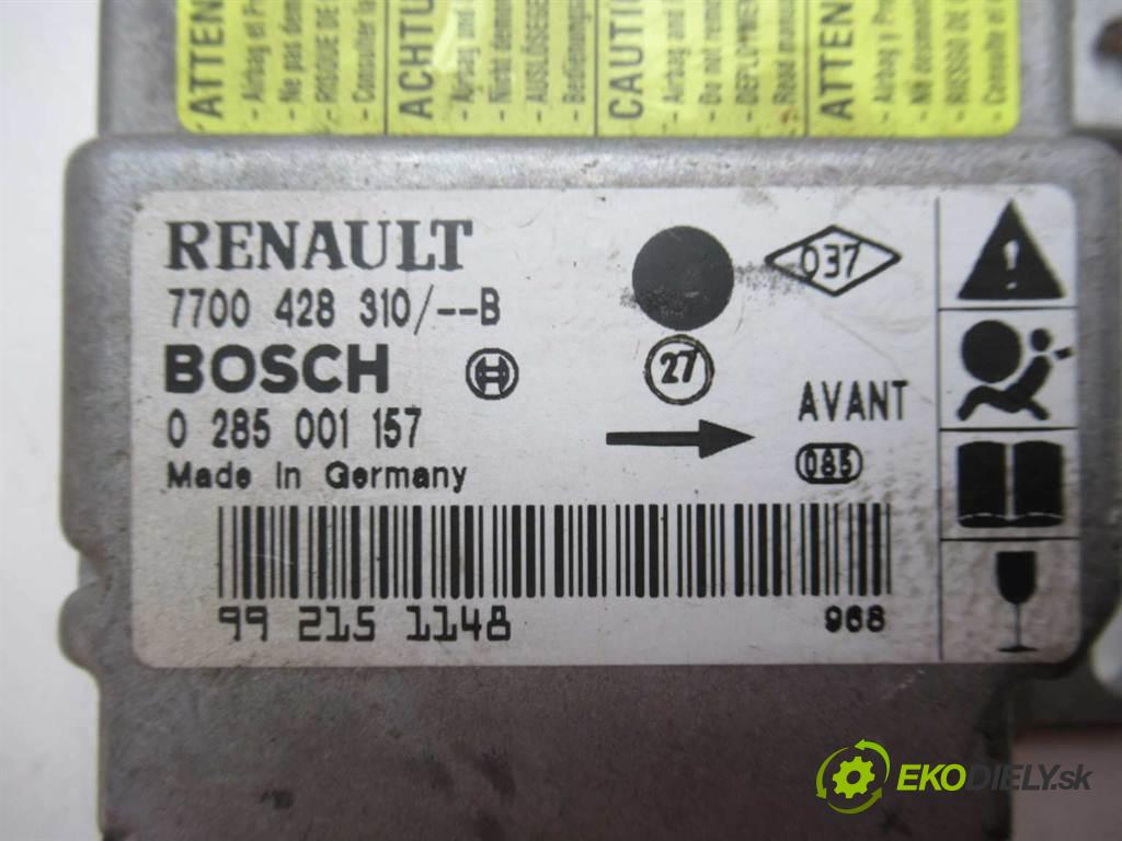 Renault Clio II  1999 43 kw HATCHBACK 5D 1.2B 58KM 98-05 1200 senzor airbag 0285001157 (Snímače)