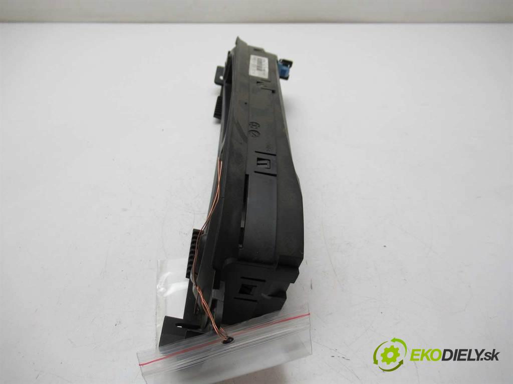 Citroen Xsara Picasso LIFT  2005  1.6B 110KM 04-10 1600 prístrojovka 9655660980 (Přístrojové desky, displeje)