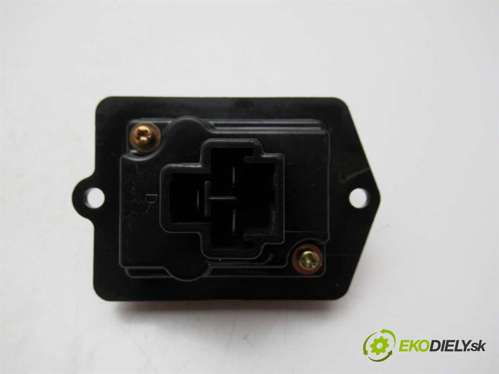 Mazda Premacy  2004  2.0TD 101KM 99-05 2000 odpor rezistor topení vzduchu  (Odpory topení)