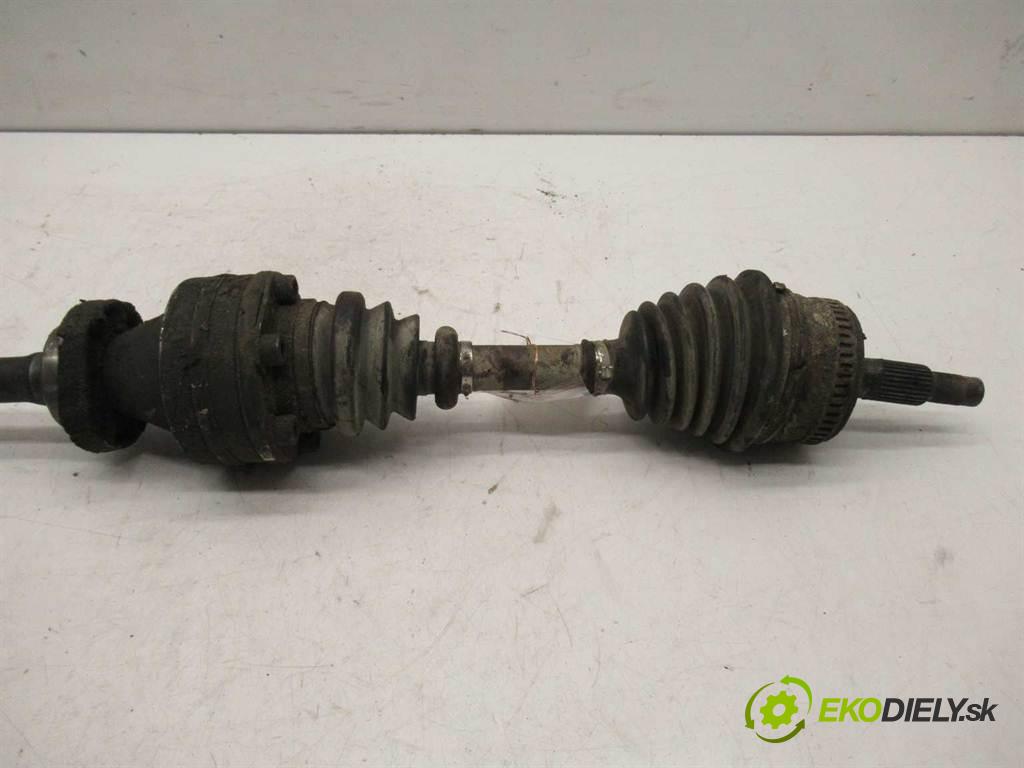 Mercedes-Benz Vito  2001  2.2CDI 122KM 95-03 2200 Poloos pravá  (Poloosy)