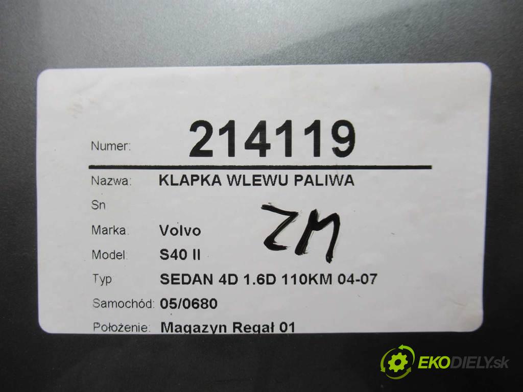 Volvo S40 II  2007 80 kw SEDAN 4D 1.6D 110KM 04-07 1600 Dvierka nádrže paliva  (Ostatné)