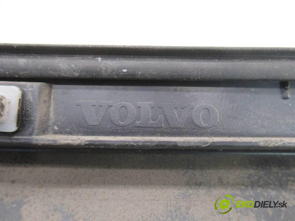 Volvo S40 II    SEDAN 4D 1.6D 110KM 04-07  lišta prahová pravá  (Lišty prahů)