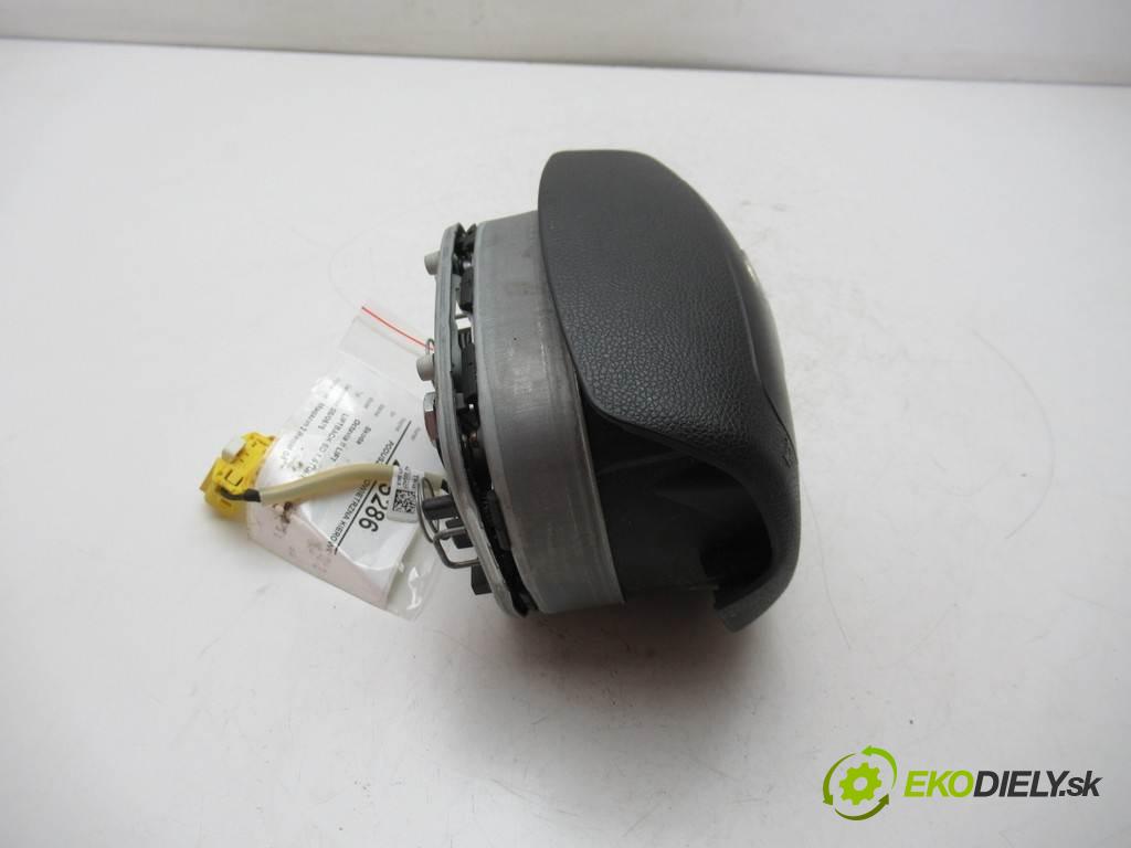 Skoda Octavia II LIFT  2012  LIFTBACK 5D ANGLIK 1.6TDI 105KM 08-13 1600 AirBag - volantu 1Z0880201AQ (Airbagy)