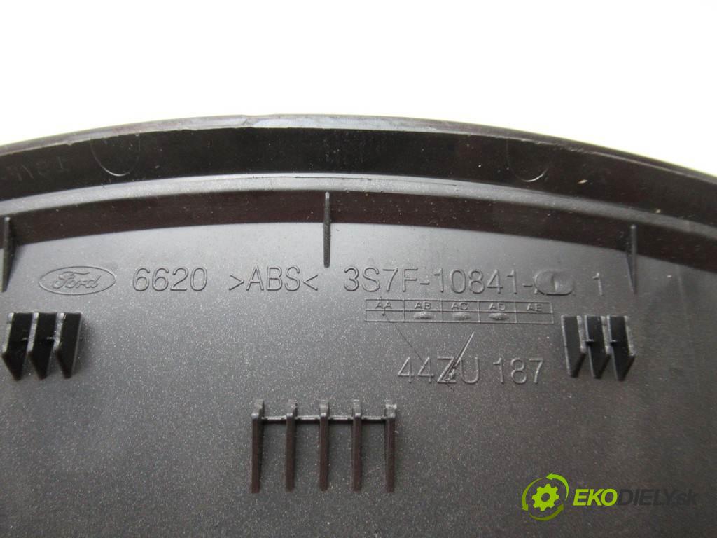 Ford Mondeo Mk3  2004  HATCHBACK 5D 2.0TDCI 115KM 00-07 2000 prístrojovka 3S7T-10849-GC (Přístrojové desky, displeje)