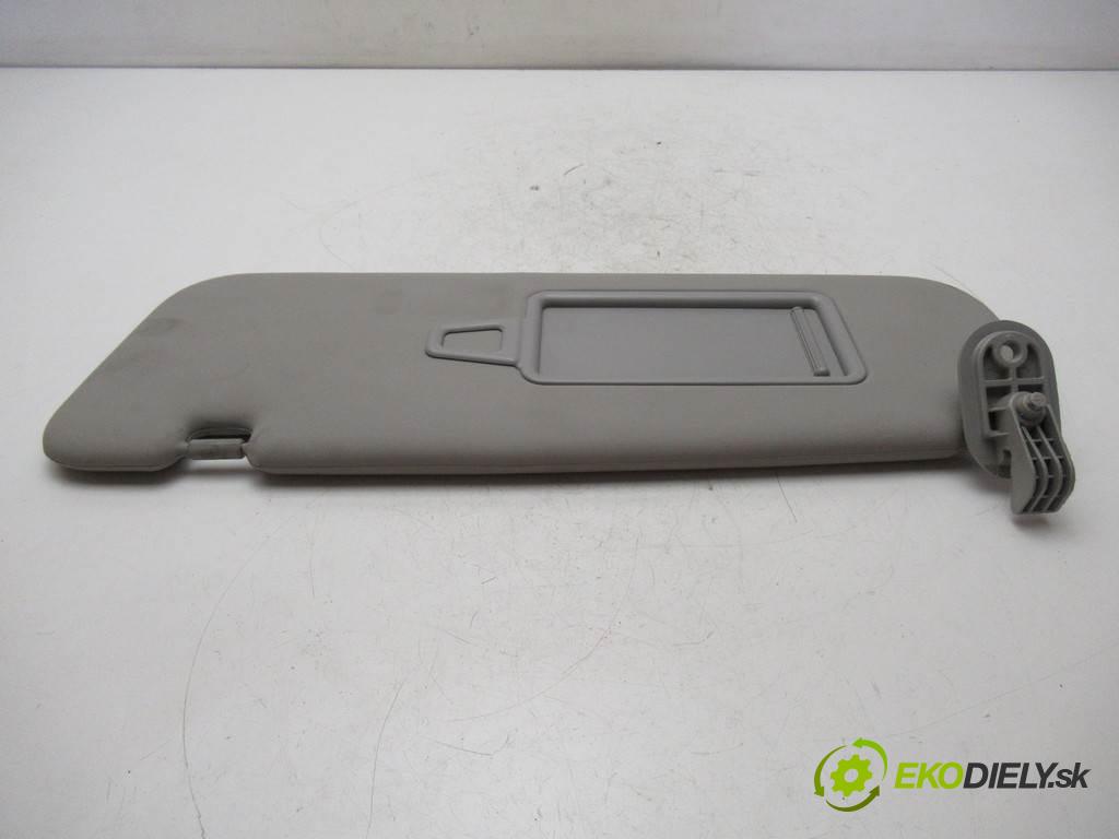 Hyundai ix20  2012  1.6CRDI 128KM 10-15 1600 clona sluneční pravá