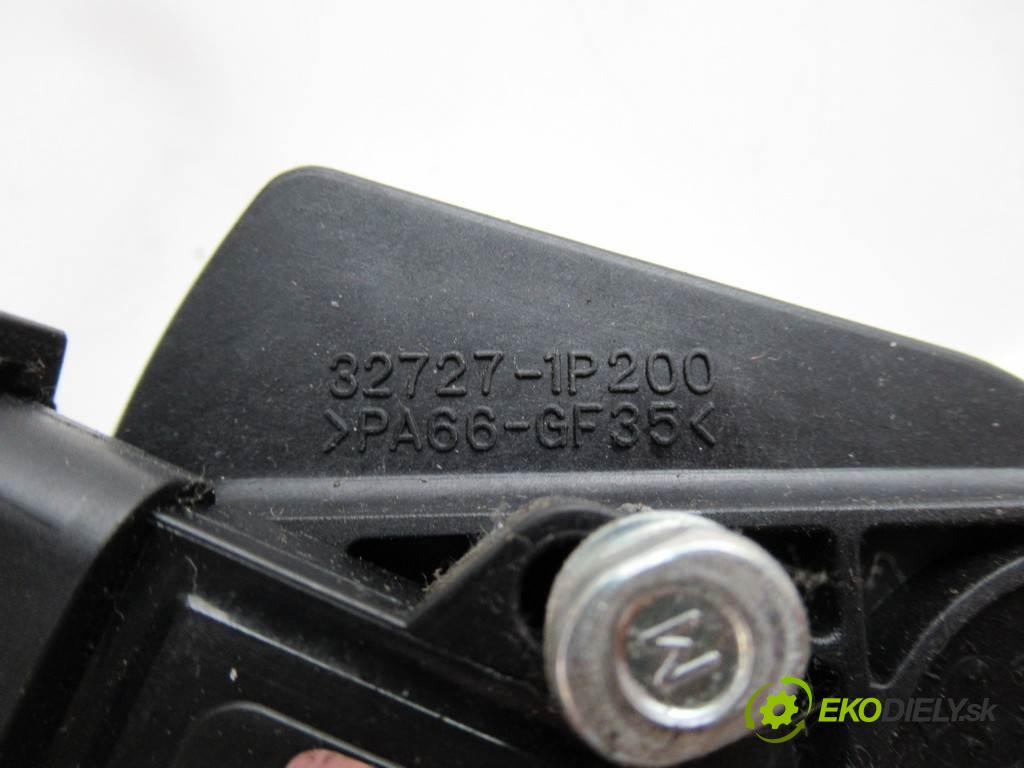 Hyundai ix20  2012  1.6CRDI 128KM 10-15 1600 Potenciometer plynového pedálu 35190-4A501 (Pedále)