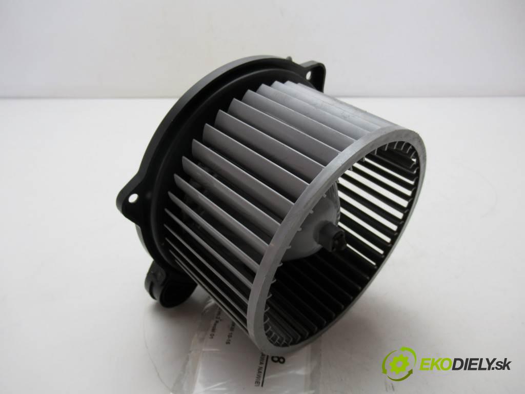 Hyundai ix20  2012  1.6CRDI 128KM 10-15 1600 Ventilátor ventilátor kúrenia F00S3B2407 (Ventilátory kúrenia)