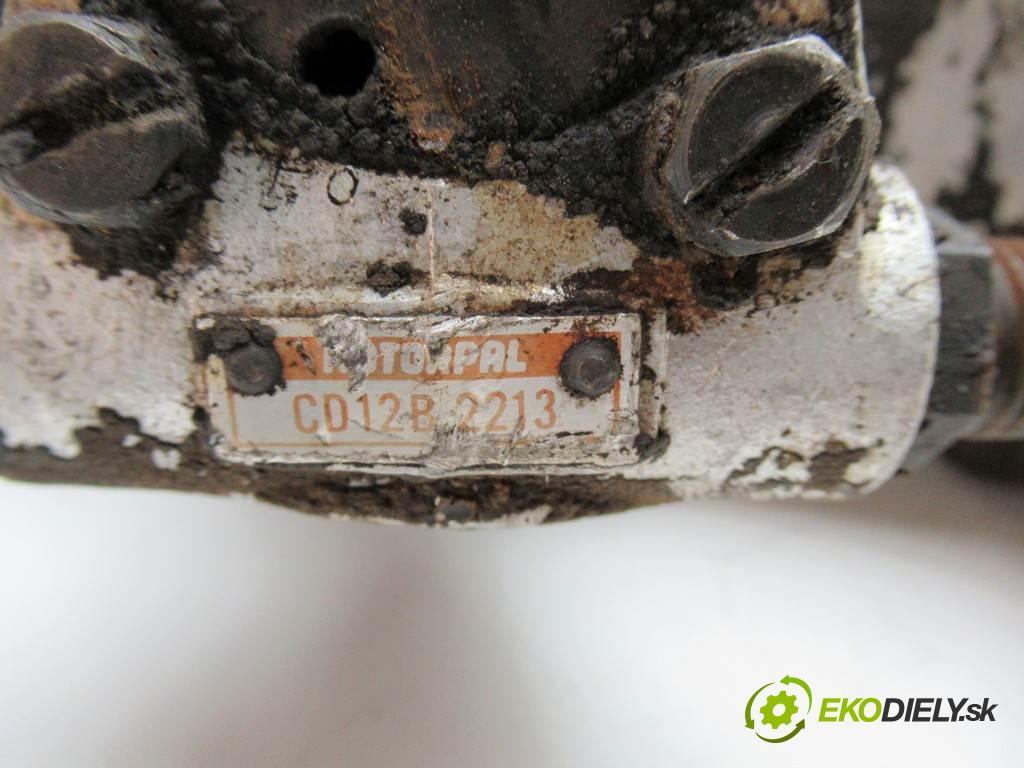 Zetor .    A  Pumpa vstrekovacia PV4B8P (Vstrekovacie čerpadlá)
