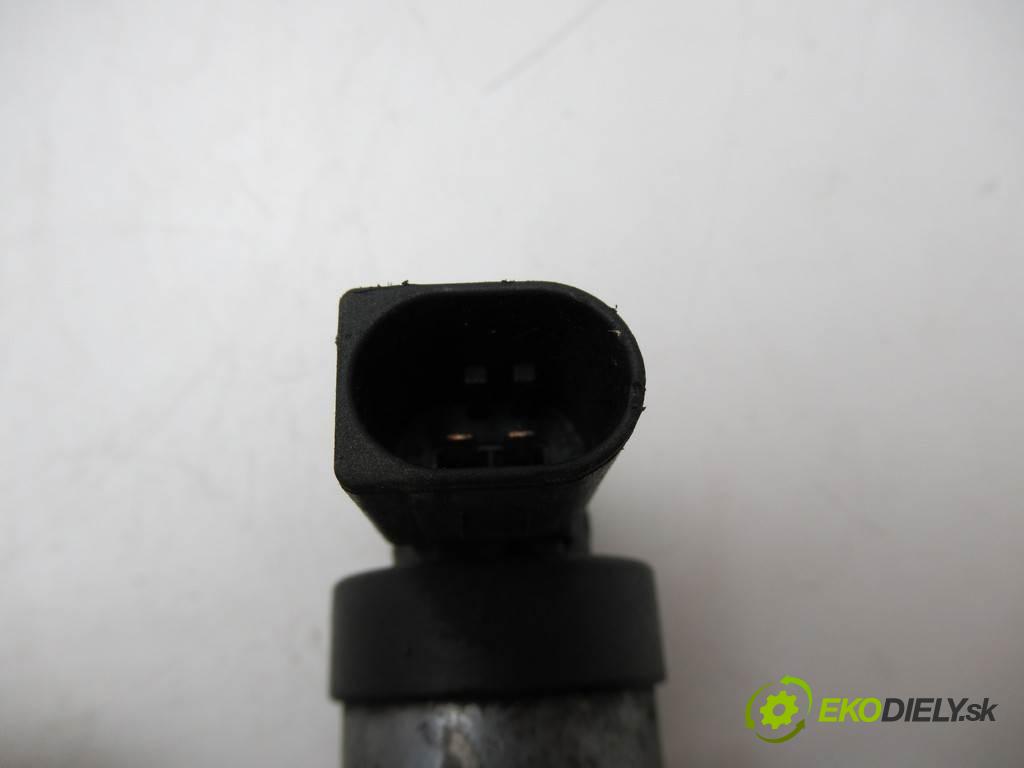 BMW 3 E46  2002 110 kw COMPACT 2.0D 150KM 98-03 2000 Regulátor tlaku paliva 0928400572 (Ostatné)