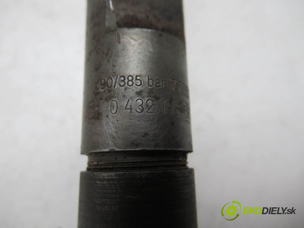 Renault Scenic I FL  1999  1.9DTI 98KM 99-03 1900 vstřikovací ventily 7700112883