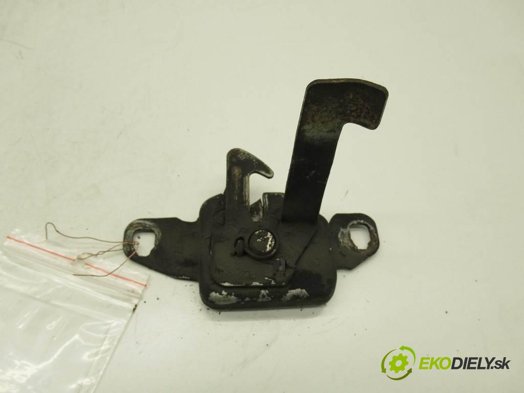 Renault Scenic I FL  1999  1.9DTI 98KM 99-03 1900 zámok kapoty