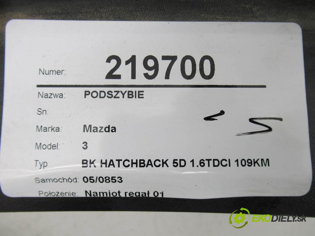 Mazda 3  2005 109KM BK HATCHBACK 5D 1.6TDCI 109KM 03-09 1600 torpédo plast pod čelní okno  (Torpéda)