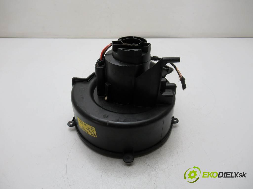 Opel Zafira A  2000 60 kw 2.0DI 82KM 99-05 2000 Ventilátor ventilátor kúrenia 009138138 (Ventilátory kúrenia)