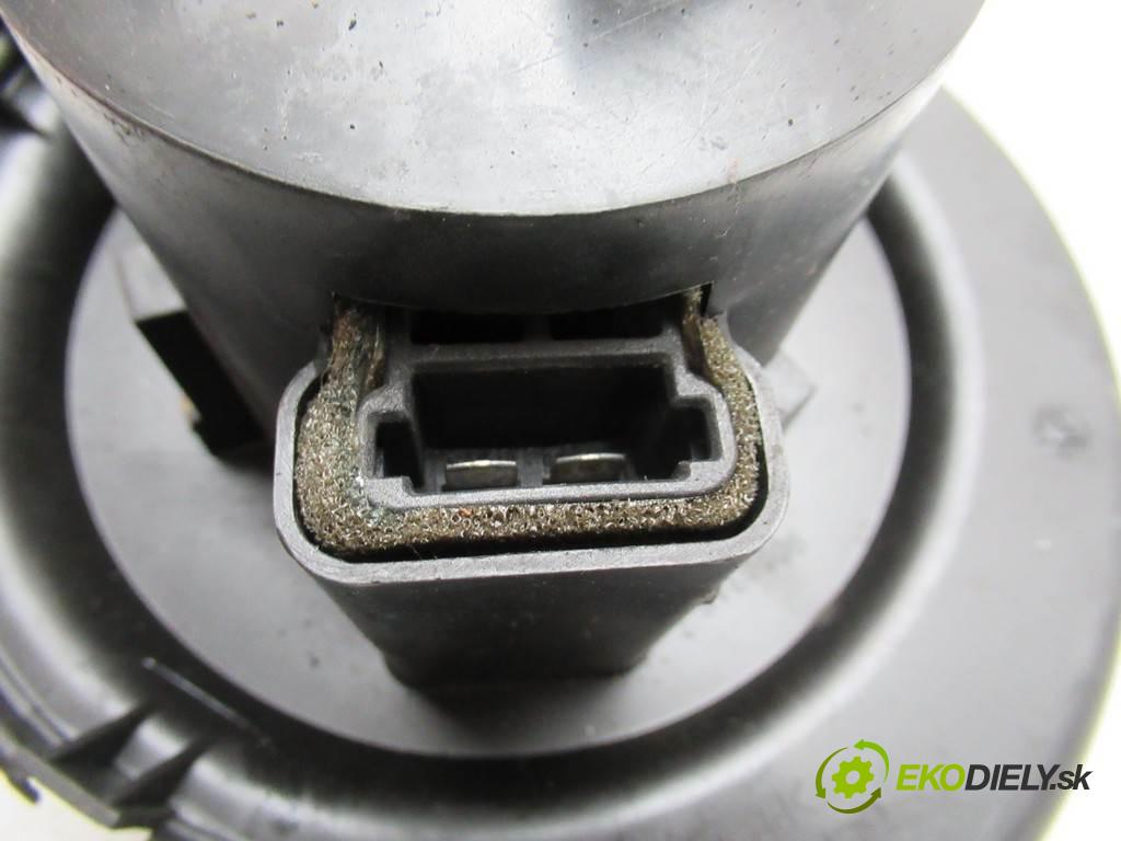Opel Zafira A  2000 60 kw 2.0DI 82KM 99-05 2000 Ventilátor ventilátor kúrenia 009138138 (Ventilátory kúrenia)