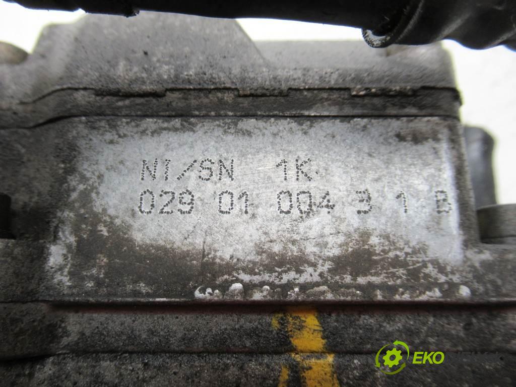 Skoda Octavia I LIFT  2001 81 kw KOMBI 5D 1.9TDI 110KM 00-10 1900 Pumpa vstrekovacia 038130107D (Vstrekovacie čerpadlá)