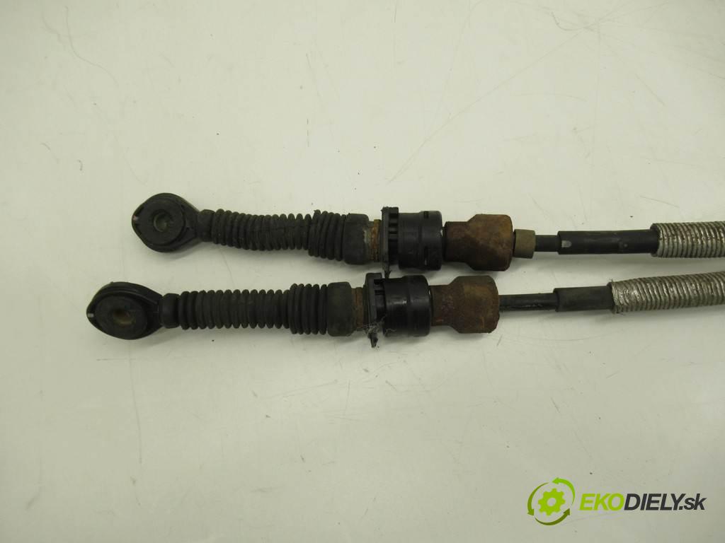 Mazda 2 II  2008  DE HATCHBACK 5D 1.3B 75KM 07-10 1300 Kulisa - -  (Rýchlostné páky / kulisy)