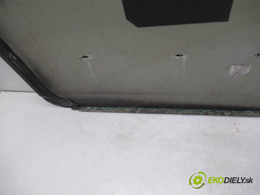 Volkswagen Golf V  2007  HATCHBACK 3D 1.4TSI 122KM 03-08 1400 Dvere predný ľave  (Ostatné)