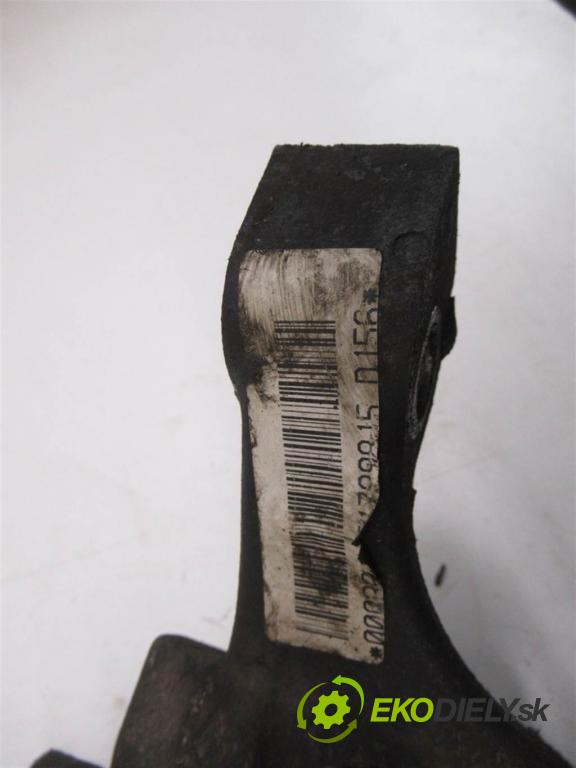 Fiat Croma  2007  KOMBI 5D 1.8B 140KM 05-11 1800 náboj levá strana  (Náboje)